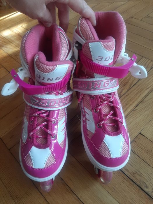 Продам ролики на девочку