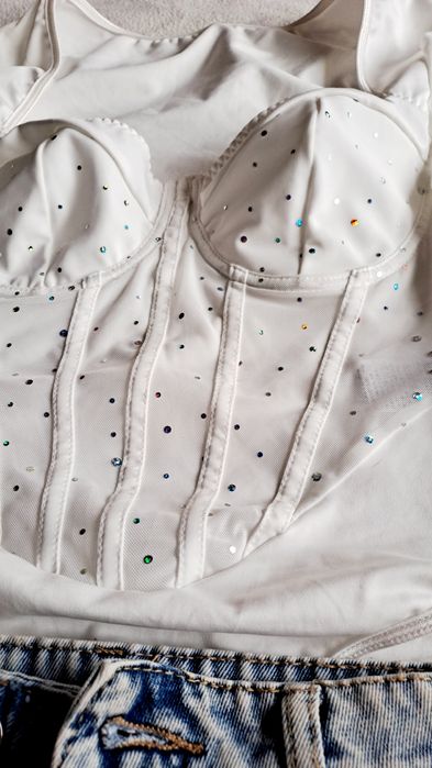 Spodenki  jeansowe, body tiul, cekiny, zestaw 38 M