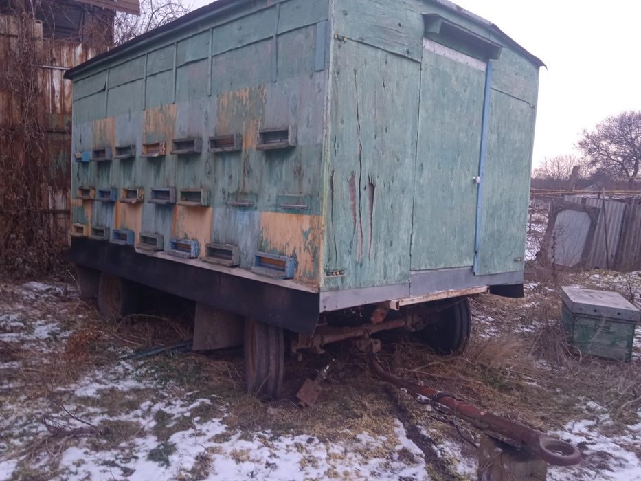 Продаю бджолярний павільйон на 42 сім'ї