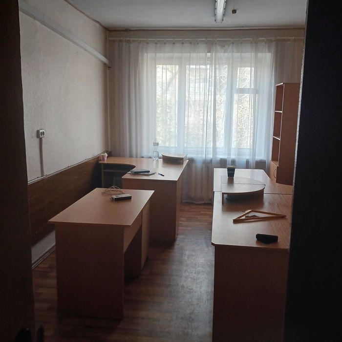 Офісне приміщення в районі Алеї Слави 17 кв.м.