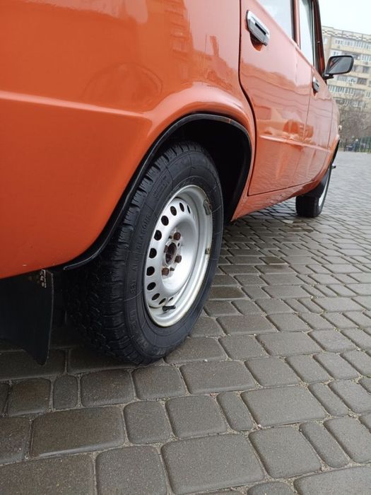 ВАЗ / Lada 2101 1983 VIN XTA210130D4275519 фото оголошення 4 з 8
