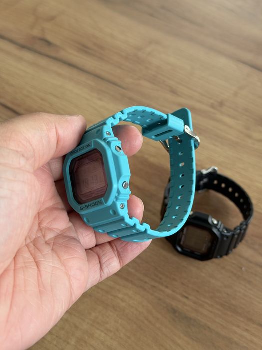 Zegarek Casio G-Shock GW-M5610 niebieski