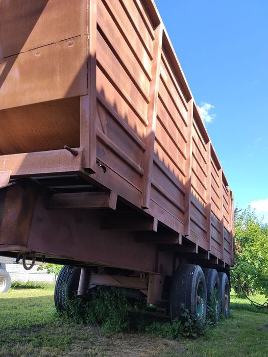Przyczepy objętościowe do kukurydzy, trawy
