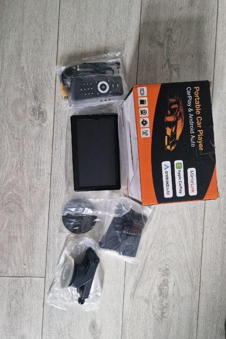 Carplay nieużywany + pilot