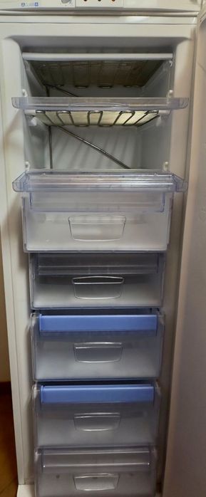 Indesit Arca vertical, Class A