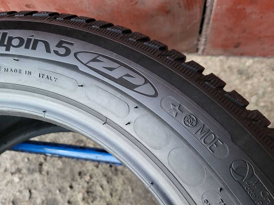 225/55/17 R17 Michelin Alpin 5 RunFlat 4шт ціна за 1шт шини