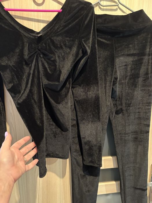 Czarny dres welurowy bluzka spodnie rozm 38/40