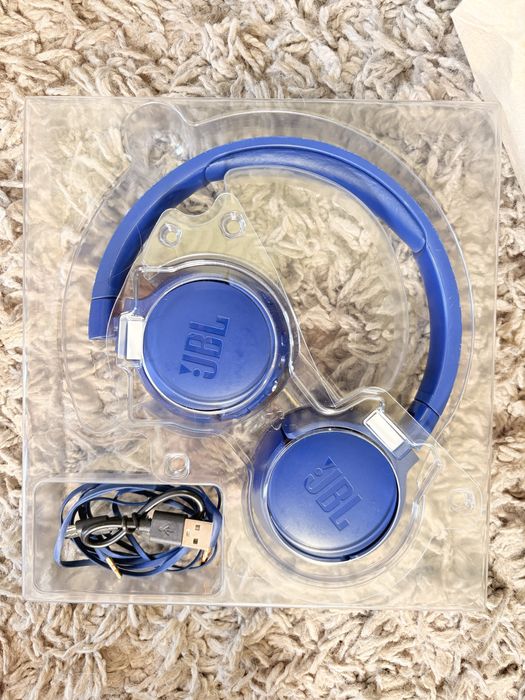 Sluchawki nauszne jbl 660 bluetooth noise canceling