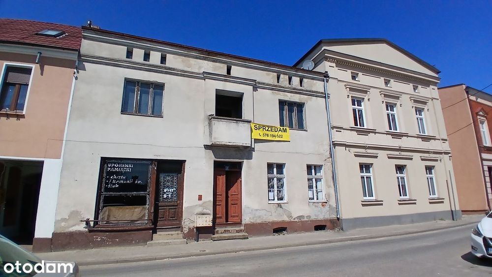 Dom do remontu z dużym ogrodem w dobrej lokalizacji