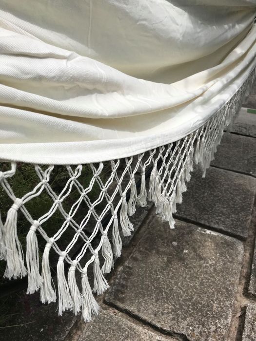 Cama de rede com estrutura