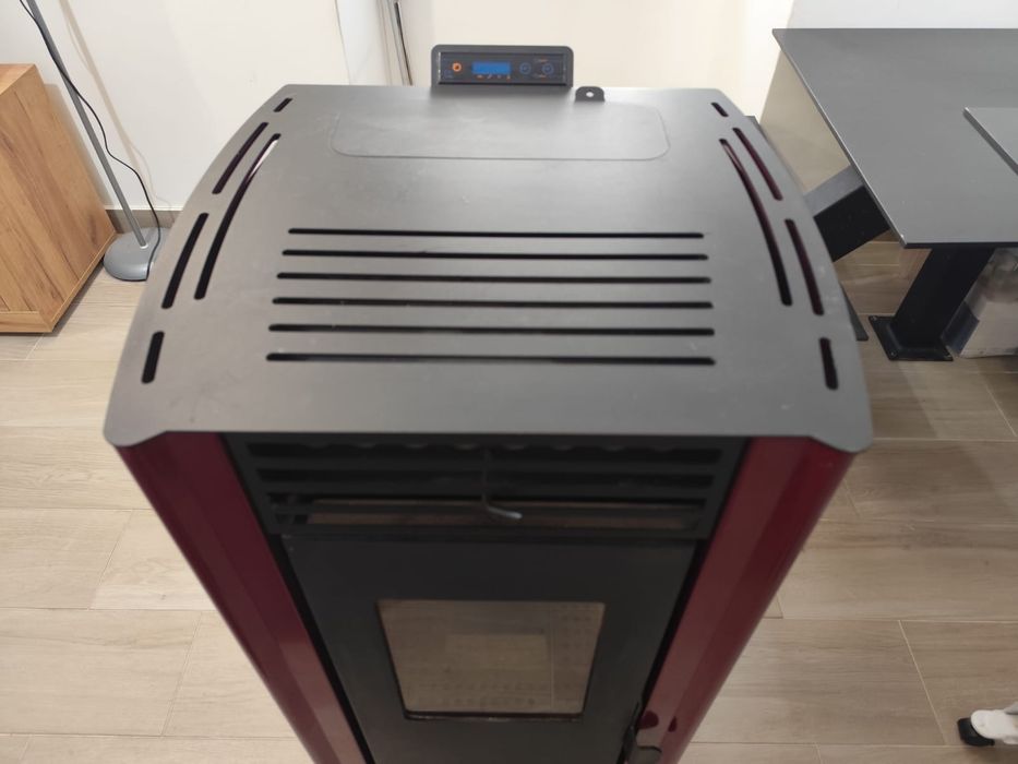 Salamandra a pellets Red Pod First 8 kW
