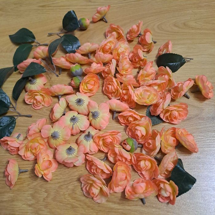 Róża / kamelia mini główka sztuczne kwiaty 63 sztuk