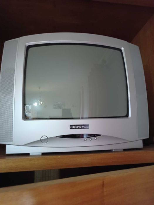 Televisão funcionante