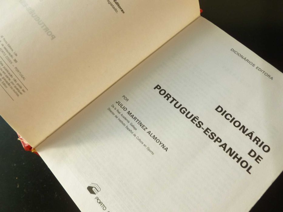 Dicionário: Português - Espanhol