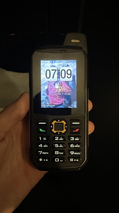 Telefon manta z klawiaturą