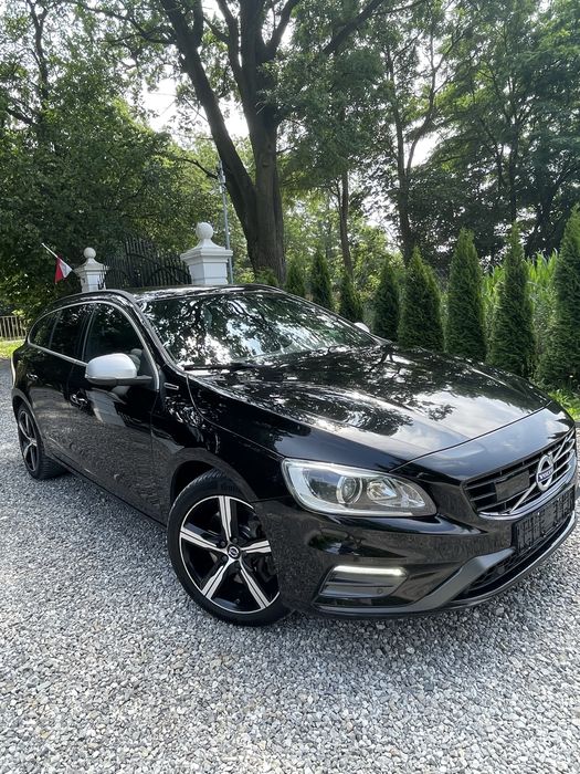Volvo V60 R-desing 2.4 D5 4x4 Plug in hybrid Polestar,bogata wersja !