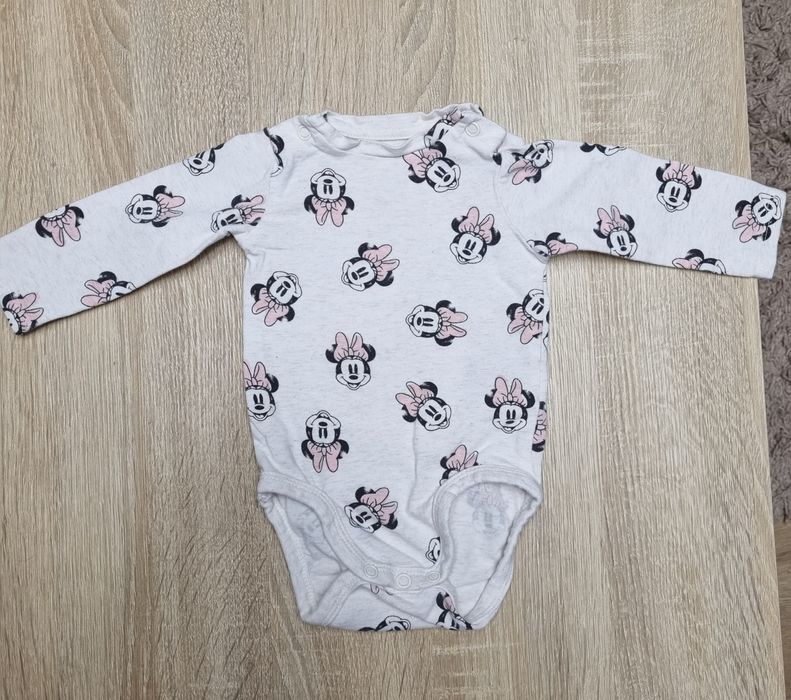 Komplet myszka Miki jasny /body+legginsy+czapeczka/ 62