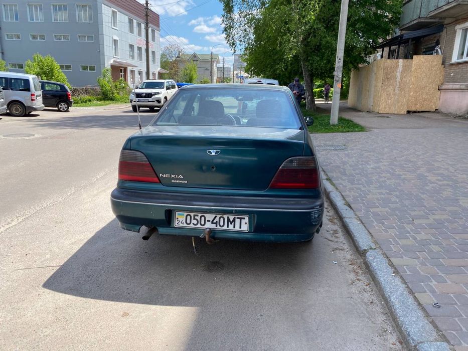 Dewoo Nexia 1997 г без акб