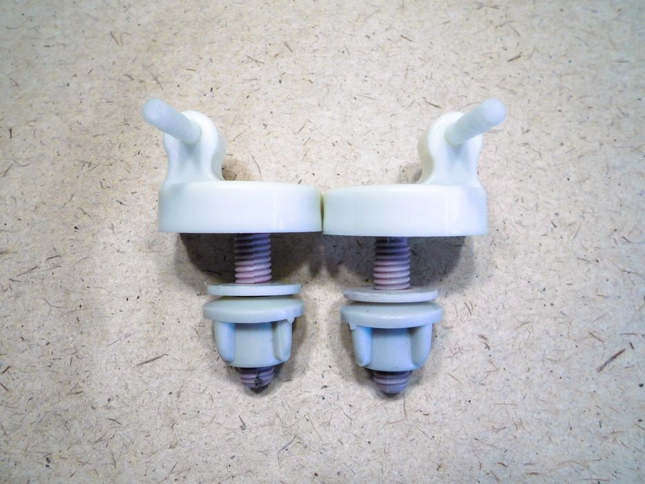 Крепление для крышки унитаза