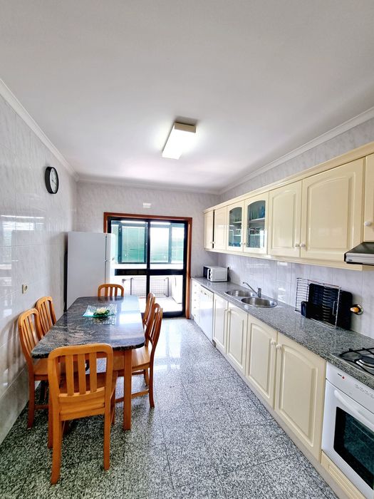 Quarto para arrendar