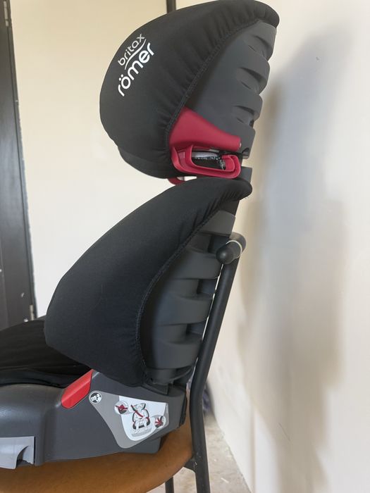 Автокрісло Britax Romer (15-36 кг)
