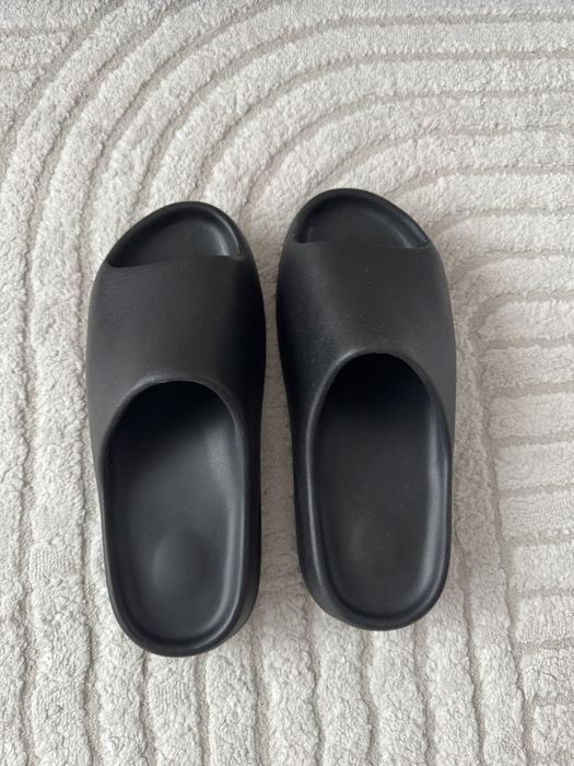 Klapki YeeZY Kanye West  - rozmiar 45 - NOWE - OKAZJA!