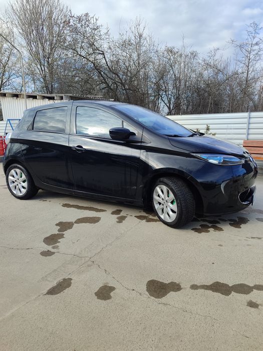 Продам  Renault zoe