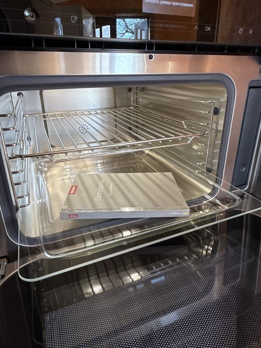 Парова шафа з мікрохвильовою функцією Miele DGM 7440 OBSW | стан ідеал