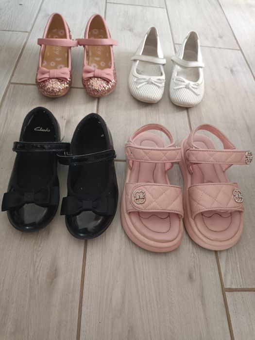 Взуття для дівчинки 30р