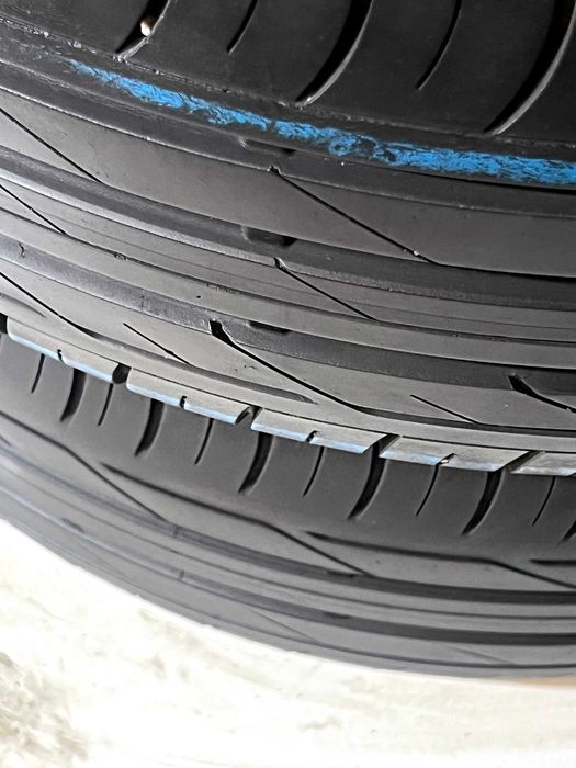 Pneus Bridgestone Turanza T001 - 225/55/17 - Excelentes