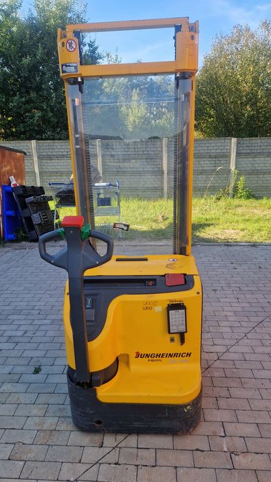 Wózek widłowy sztaplarka jungheinrich EJC 214   3.7m  podwójny trimplex super cena