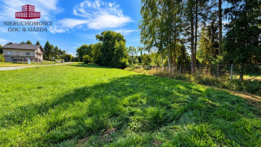 Orzesze, ul. Bukowina – działka budowlano-usługowa | 1764 m² | Pełne media
