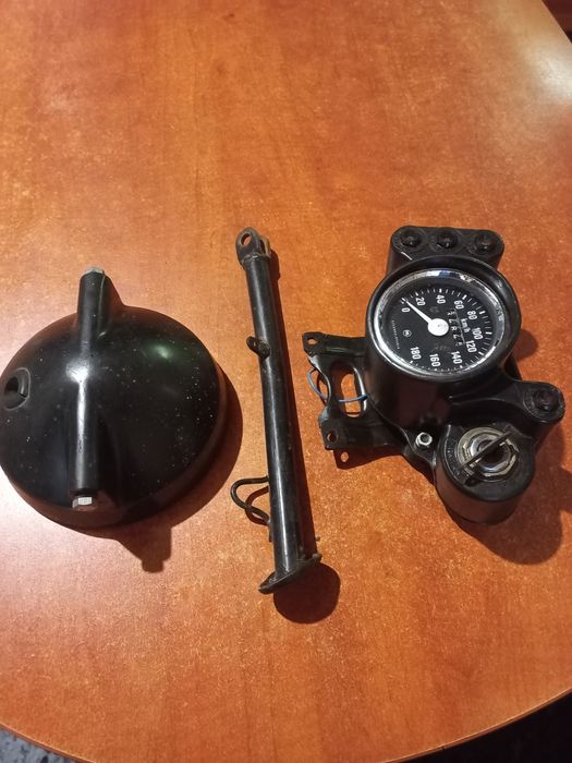 Запчасті до мото Чізет