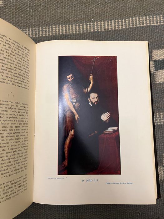 História de Portugal Edição Monumental da Portucalense Editora