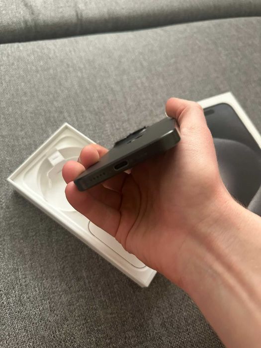 Smartfon iPhone 15 Pro 128 GB - Black - GWARANCJA