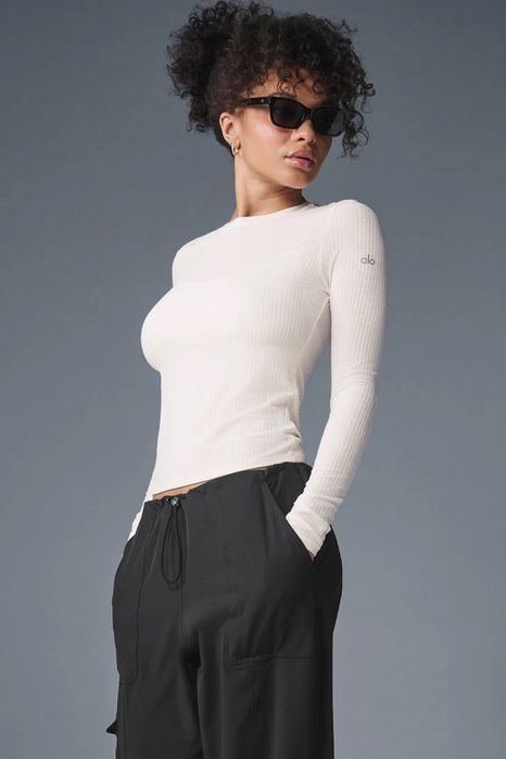 Оригінальний лонгслів Alo Yoga Ribbed Sea Coast • White • S