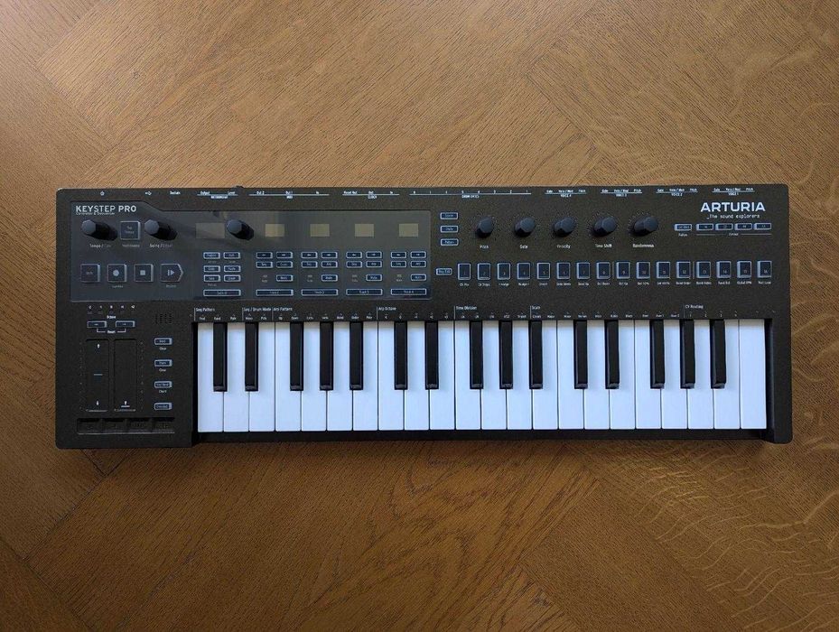 Arturia KeyStep Pro Chroma stan idealny, jak nowy