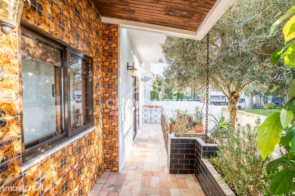 Moradia T4, para venda, em Rio Tinto