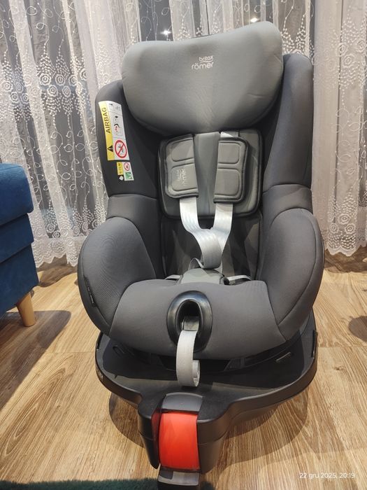 Britax Romer. Fotelik DUALFIX M i-SIZE