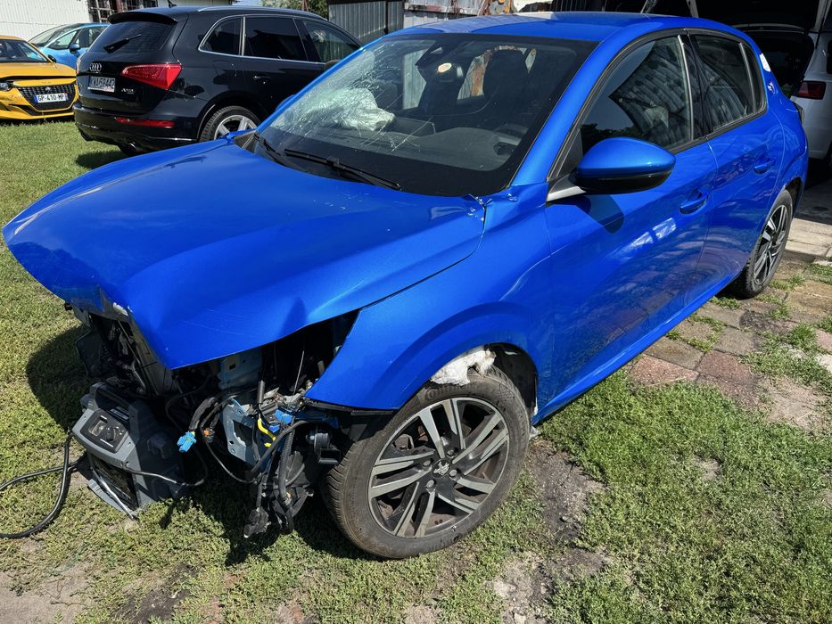 Peugeot 208