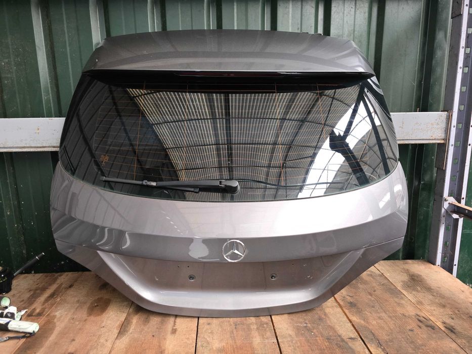 Tampa de mala Mercedes CLA W117 Shooting brake (2013-2019)