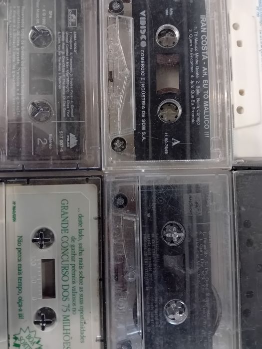 Conjunto de 24 Cassetes Diversas Sem Panfleto