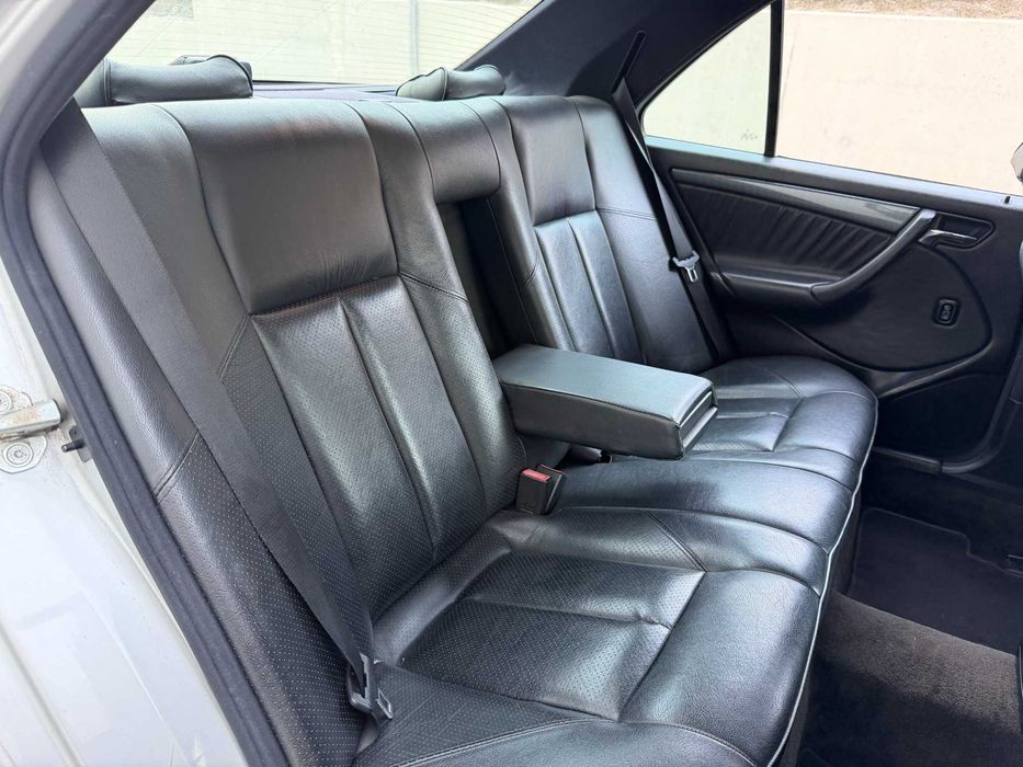 Mercedes-Benz C-250 TD Sport - Desde 60€/mês