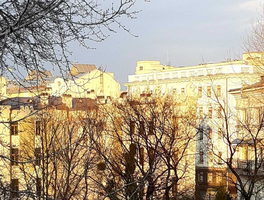 Оренда офісу в Києві, Печерський р-н, Лютеранська вул., 21 Без комісії