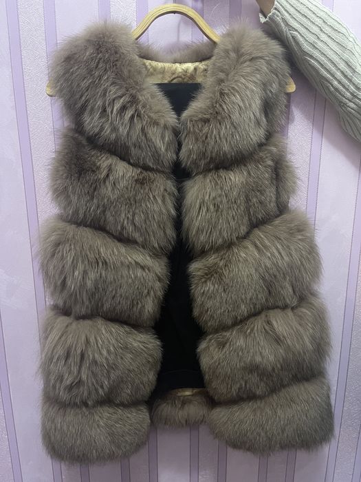 Продам жилет из песца