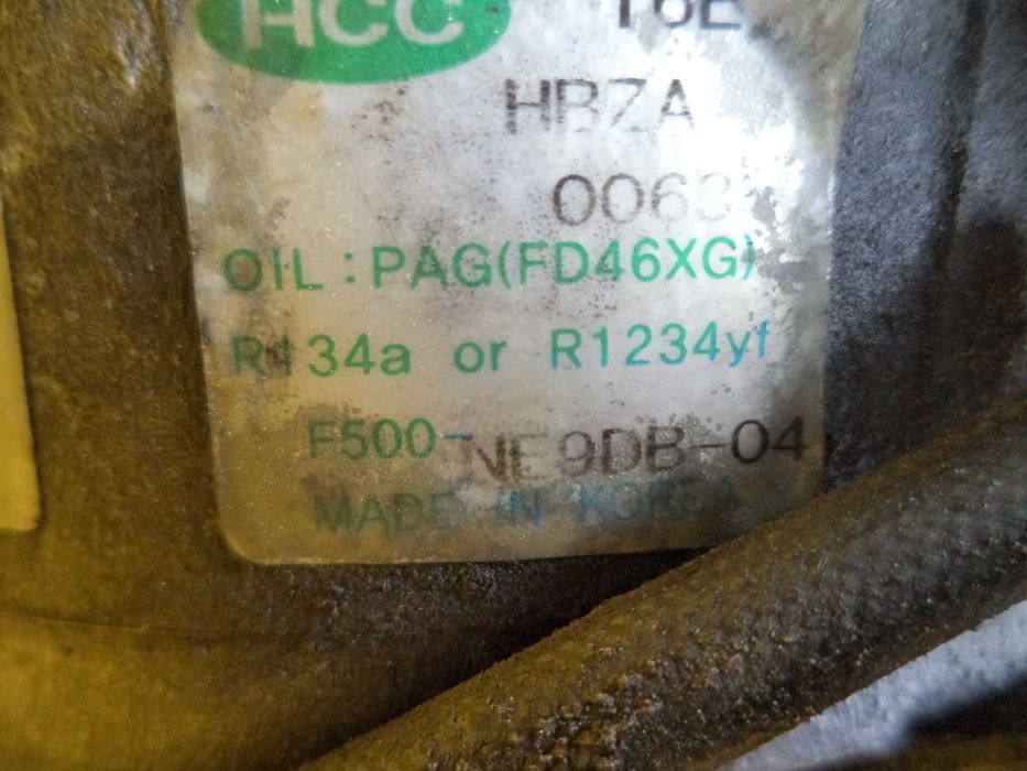 Компрессор кондиционера Kia Sportage Hyundai ix35 (2,0 CRDi)