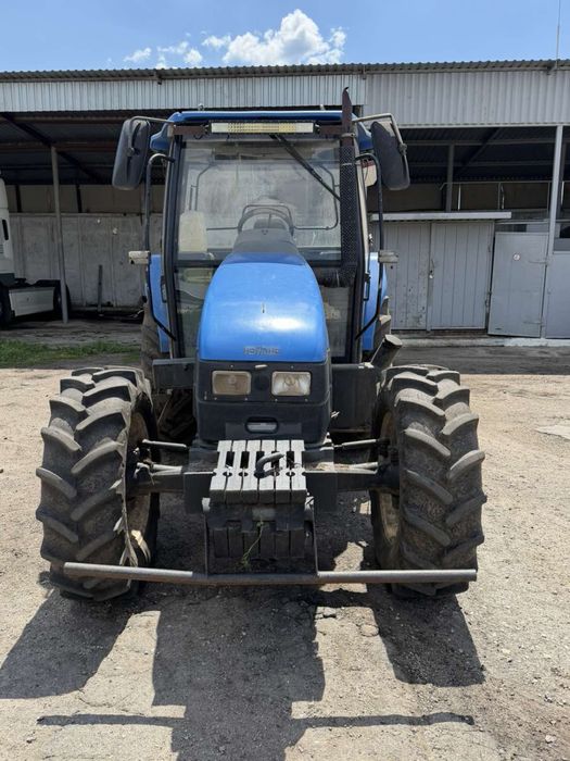Трактор New Holland TL5060