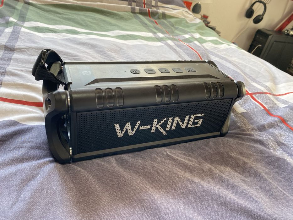 Блютуз колонка W-King , повербанк , нфс