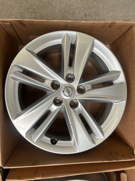 Felgi aluminiowe Opel 5x108 17” et 42 Demo