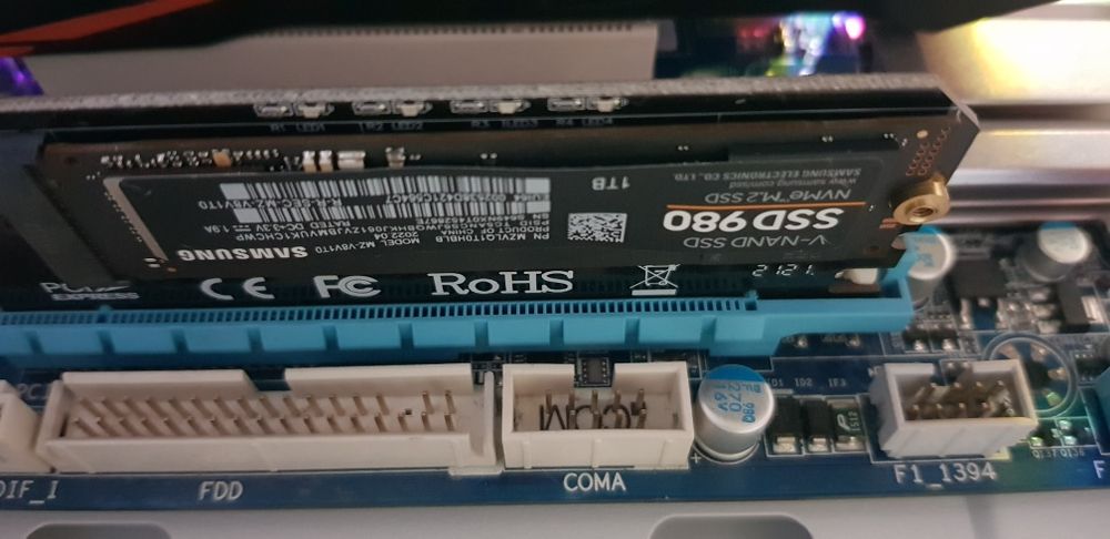 Komputer stacjonarny